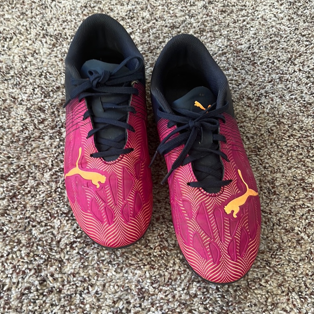 Puma Ultra soccer cleats